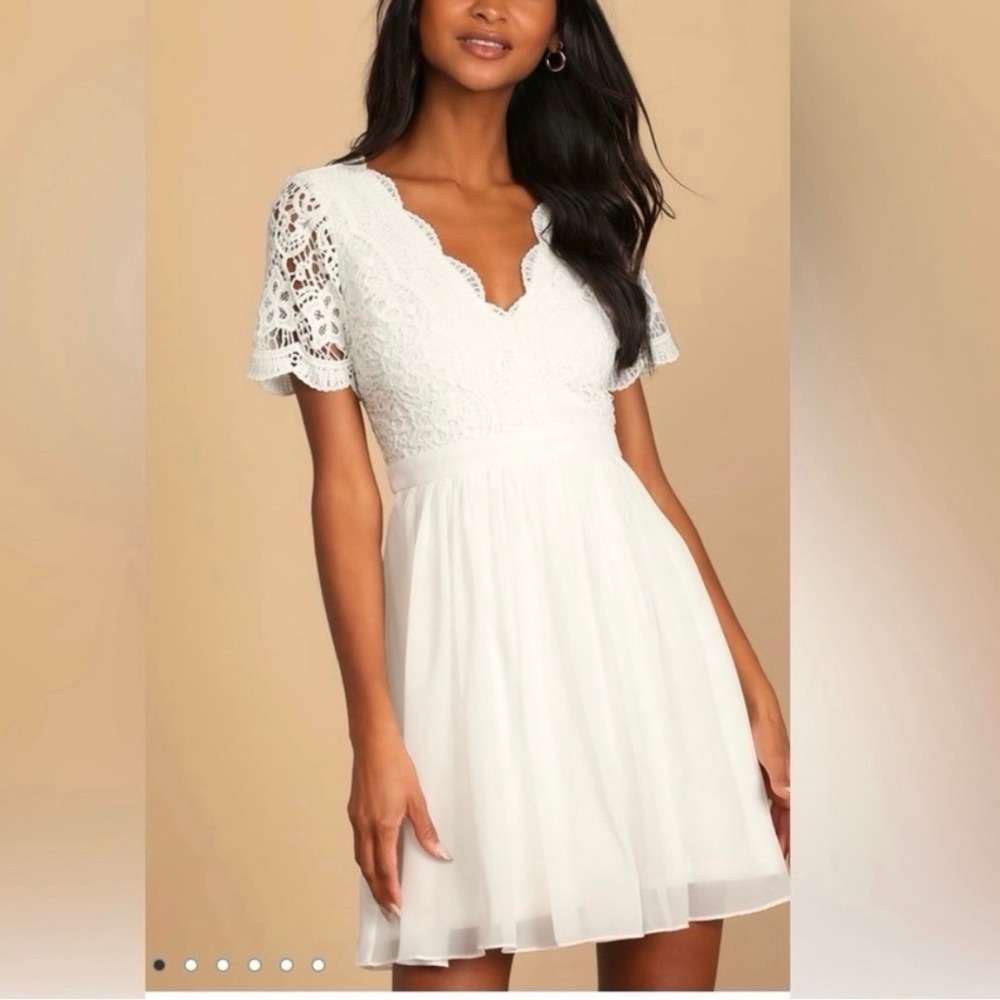 NWT Lulus Angel in Disguise White Lace Chiffon Flare Skater Dress‎ SMALL